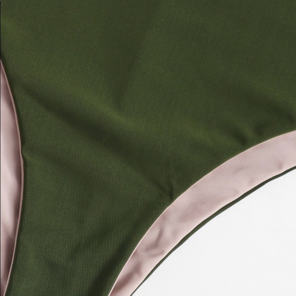 Bathing suit - Picture 3 of 4